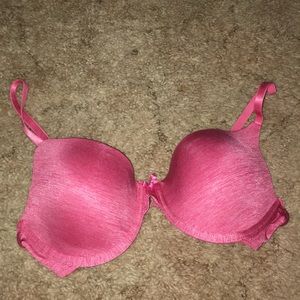pink bra